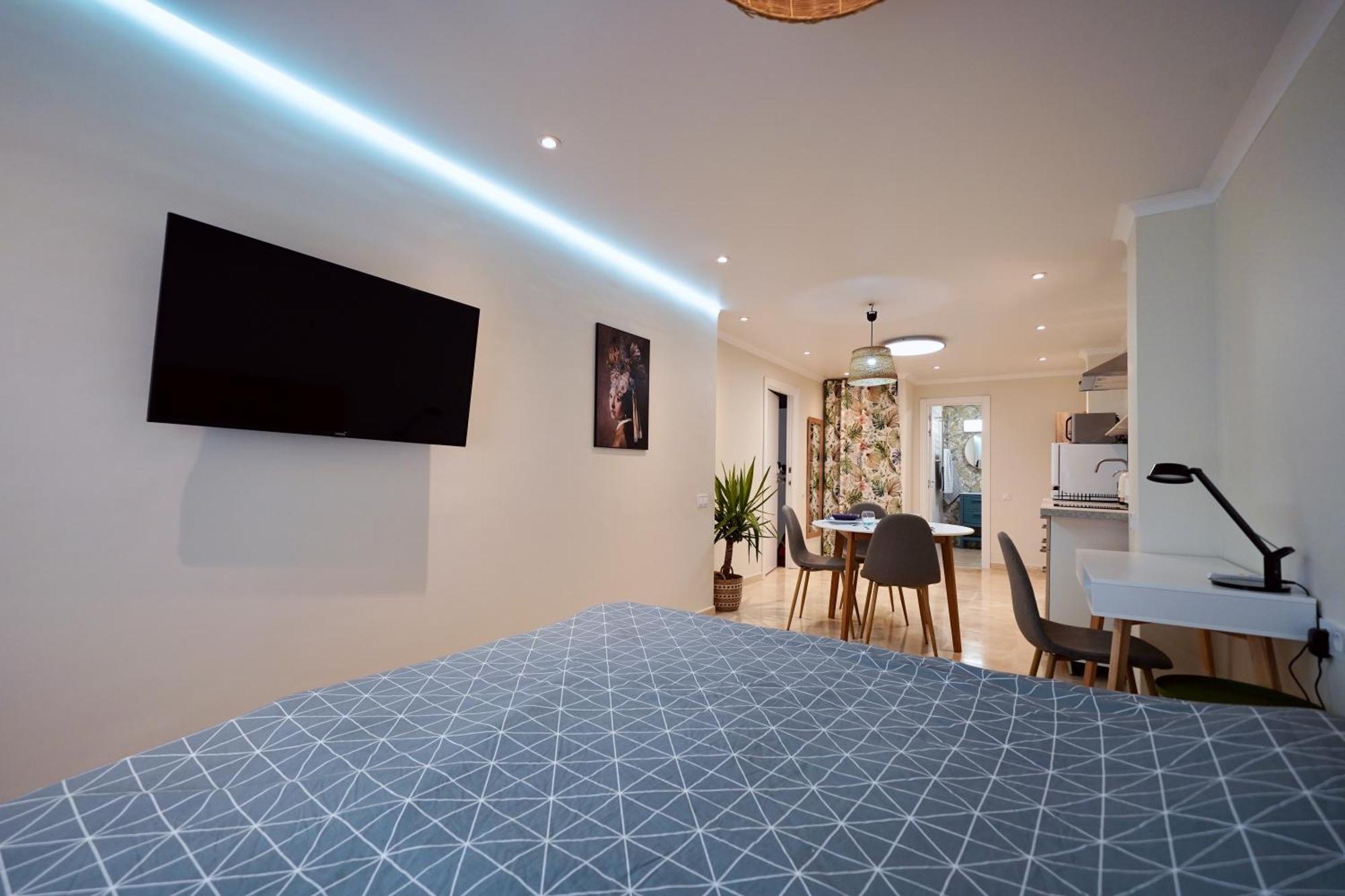 Parsami Suites Santa Pola Exteriör bild